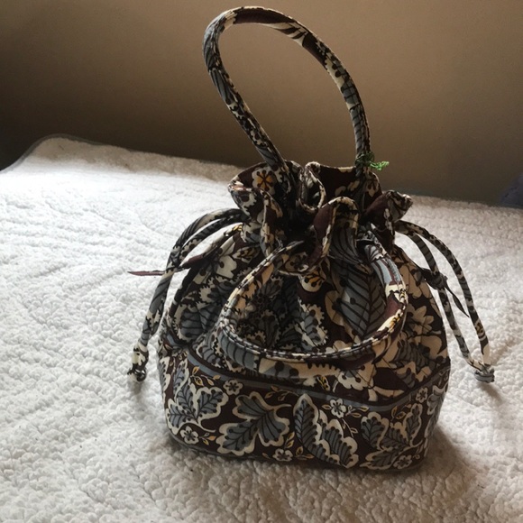Vera Bradley Handbags - Retired Vera Bradley drawstring bag